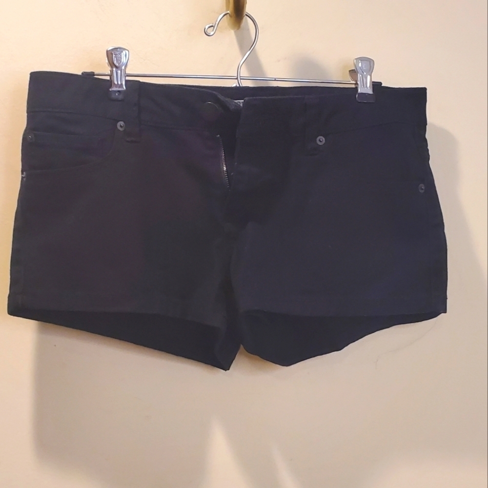 21 Denim Women's black denim short size 27